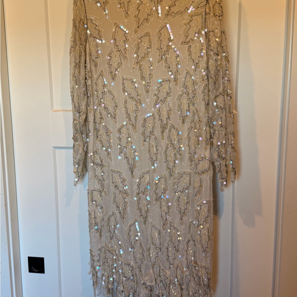 Elegant beaded Vintage Embellished Dress - Picture 3 of 3